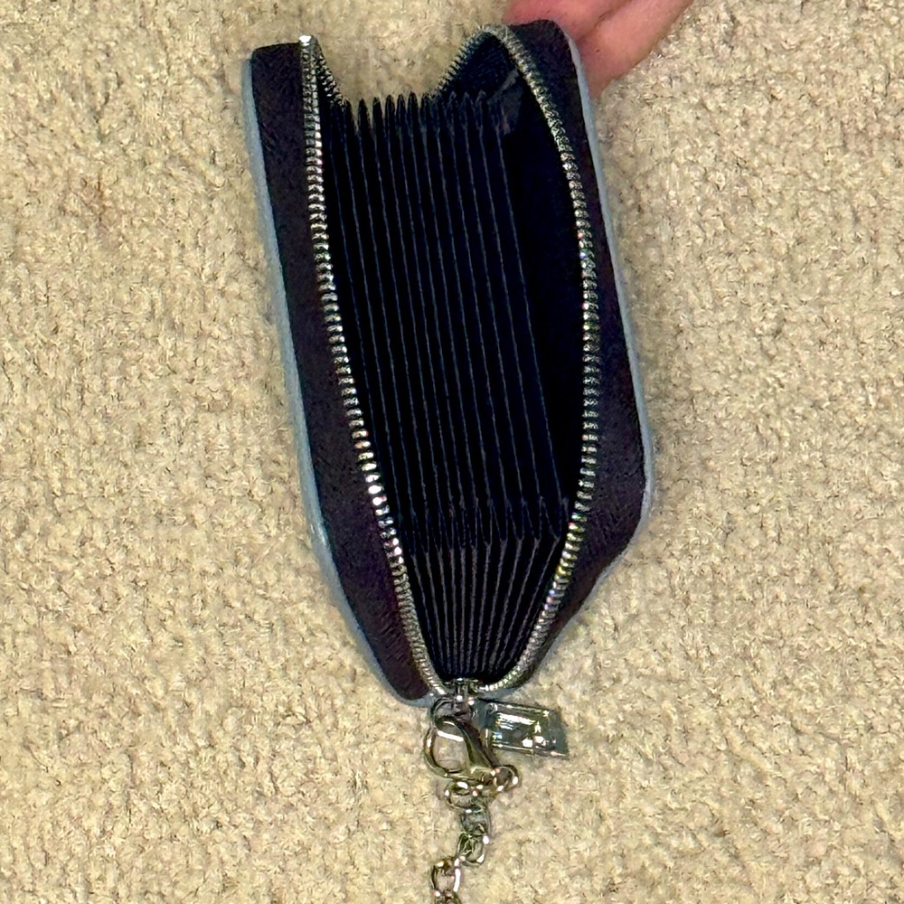 Slim wallet - Picture 2 of 3